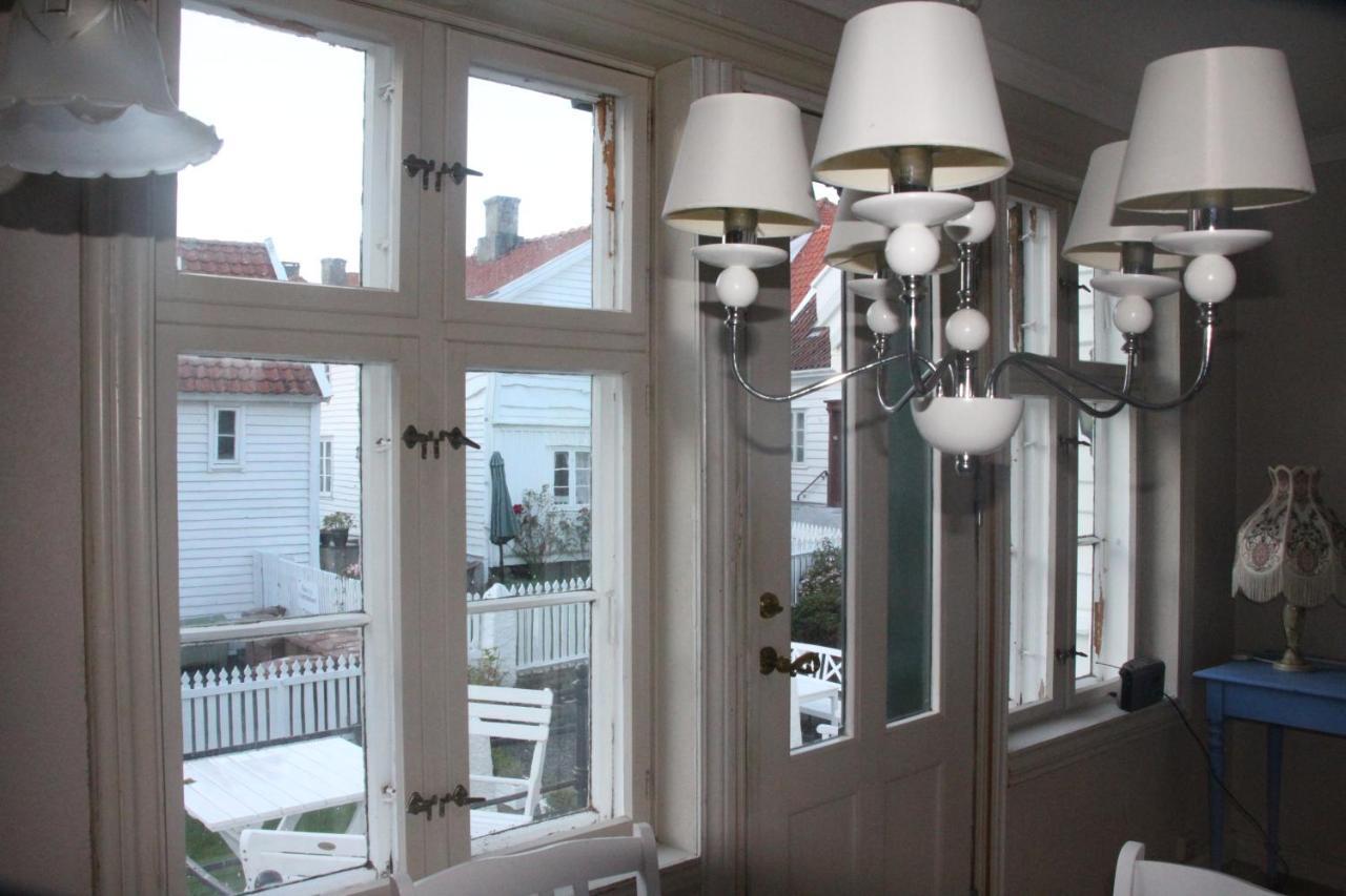 Gamle Apoteket I Gamle Skudeneshavn Apartment Ngoại thất bức ảnh