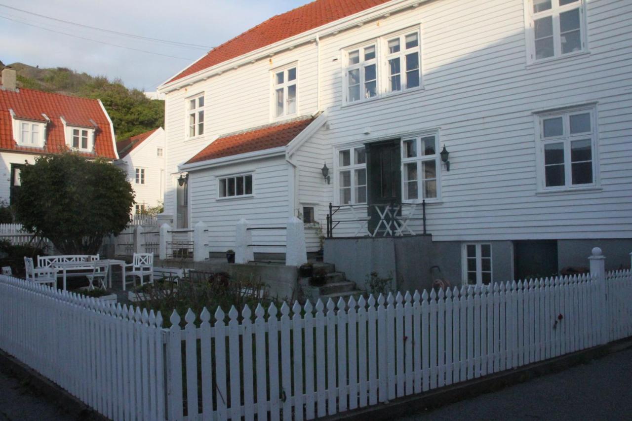 Gamle Apoteket I Gamle Skudeneshavn Apartment Ngoại thất bức ảnh