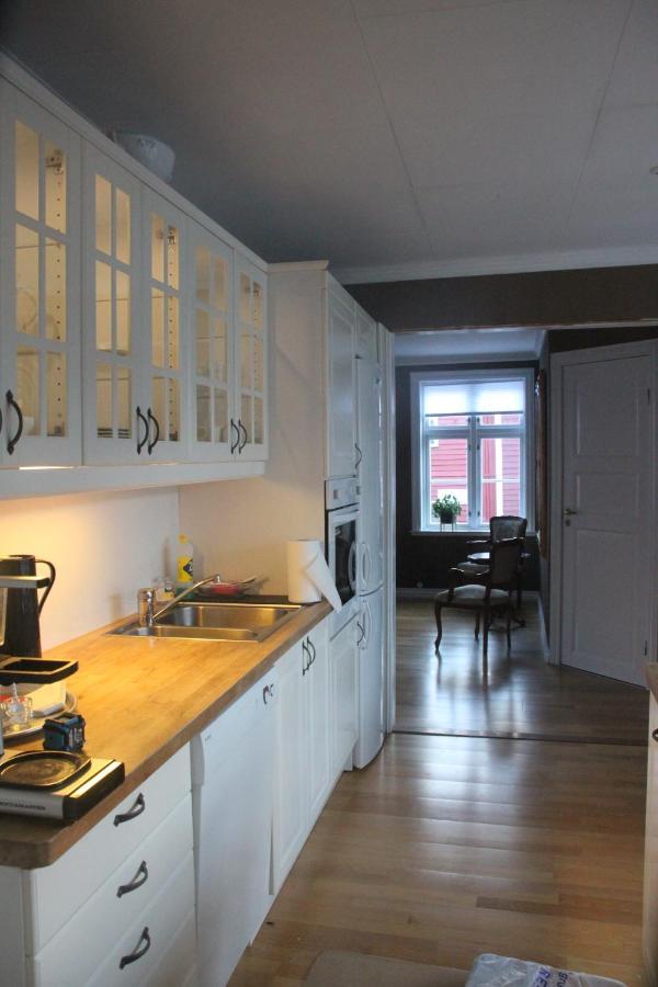 Gamle Apoteket I Gamle Skudeneshavn Apartment Ngoại thất bức ảnh